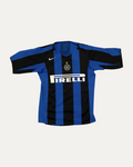Inter Milan 2004/05 Home Football Shirt (front)