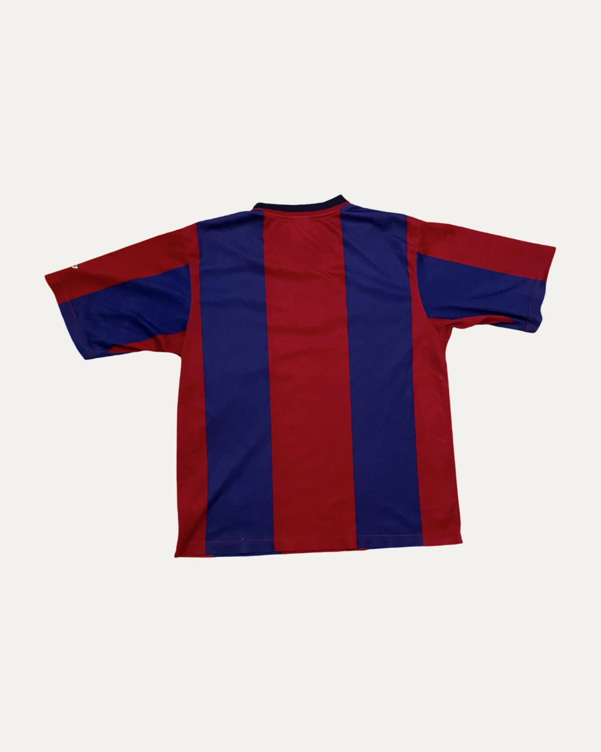 Barcelona 1998/00 Home Vintage Football Shirt (back)