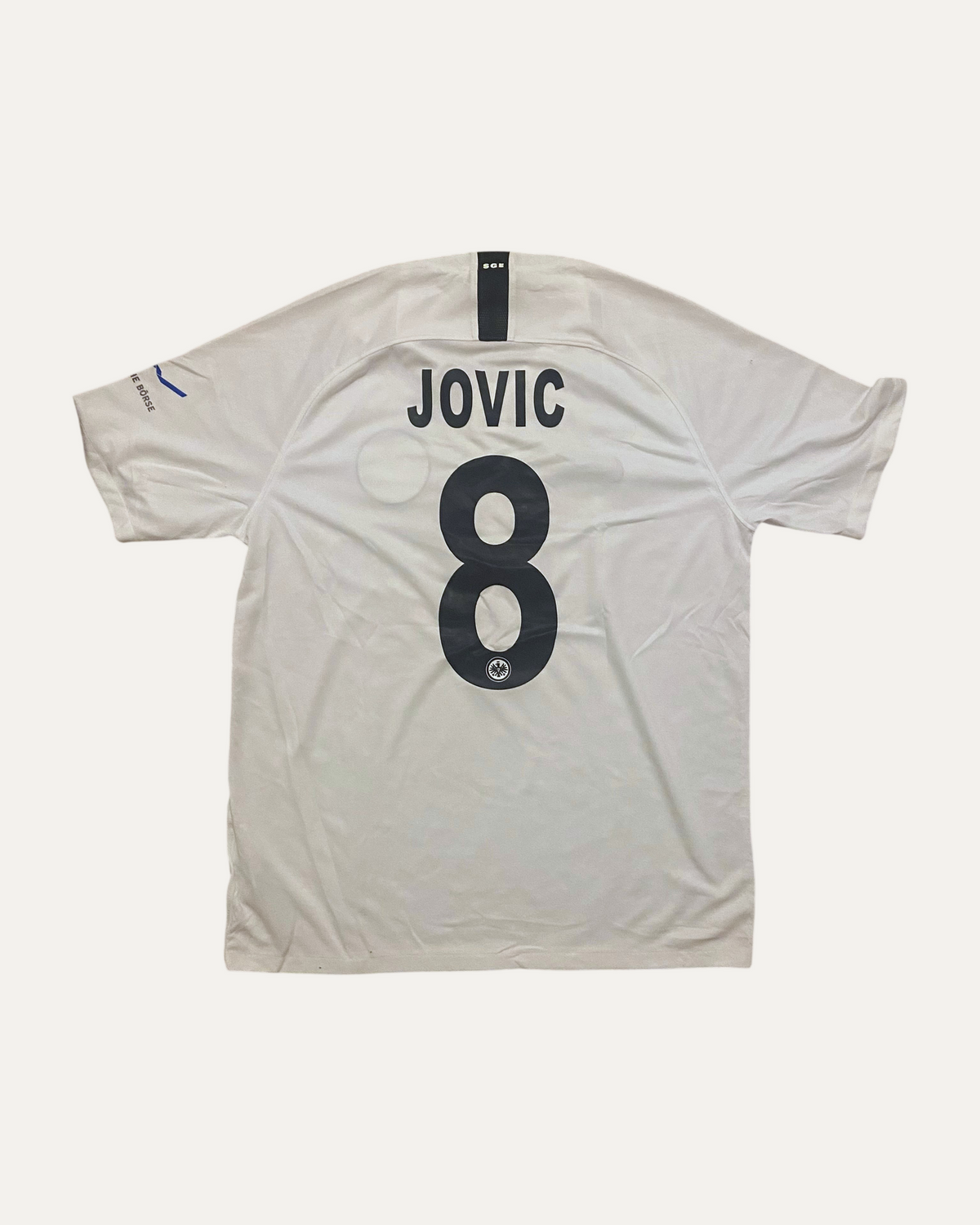 Eintracht Frankfurt back